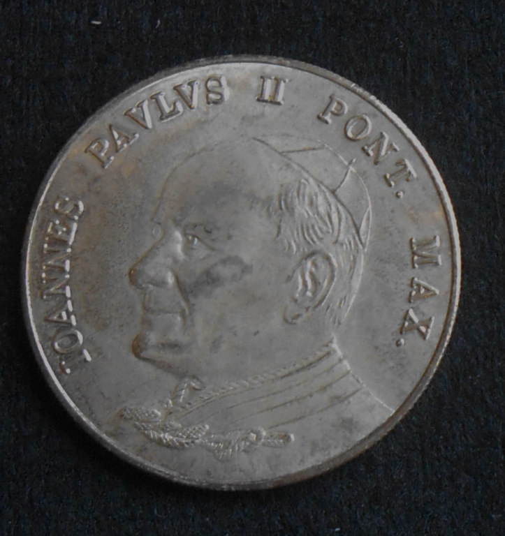 Okolicznościowy medal JP II