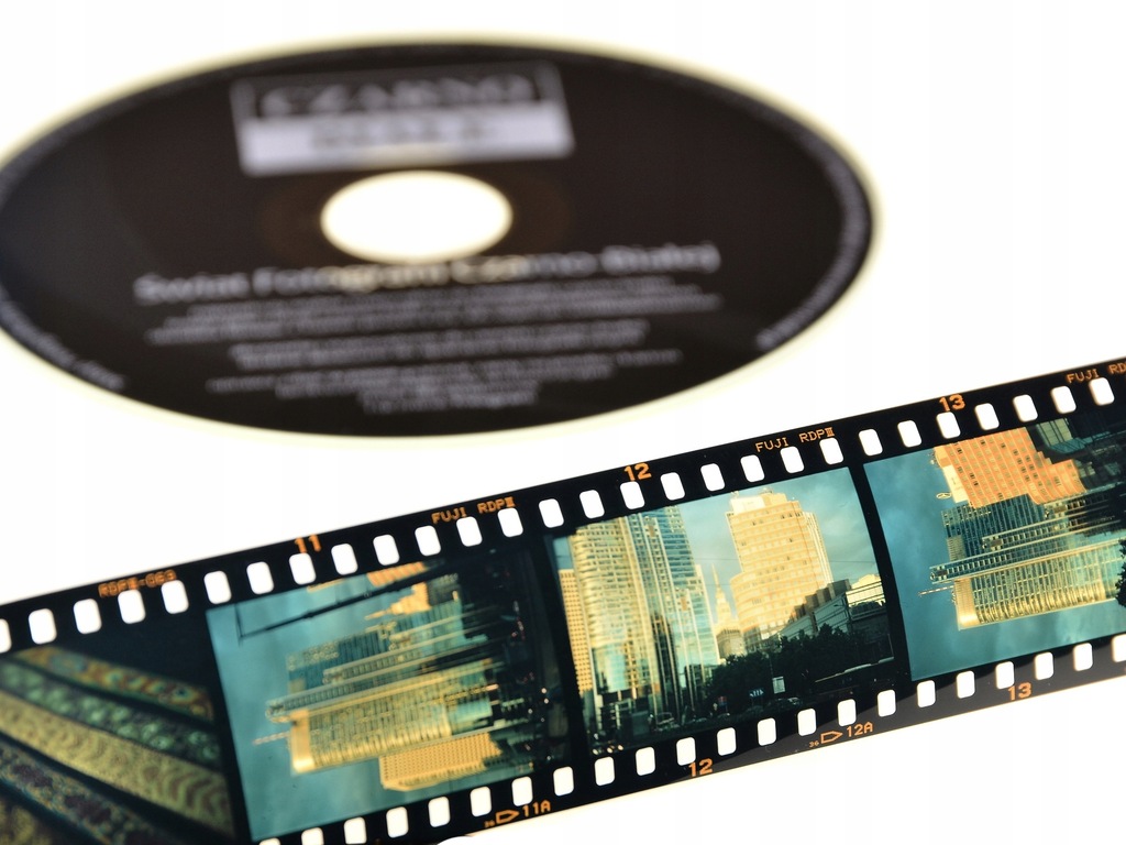 Купить Проявка и сканирование слайд-пленки формата E6 35 мм.: отзывы, фото, характеристики в интерне-магазине Aredi.ru