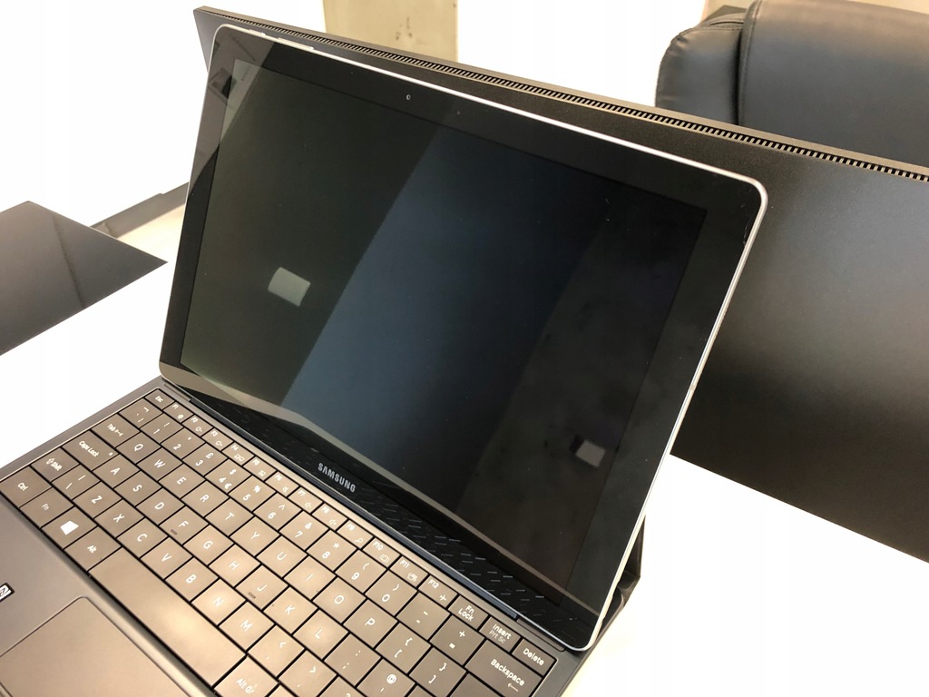 samsung galaxy tab pro s w703
