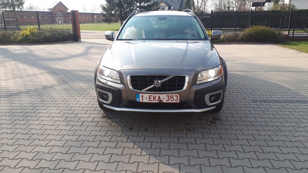 VOLVO XC 70 SAMOCHODY OSOBOWE 7967058515 oficjalne