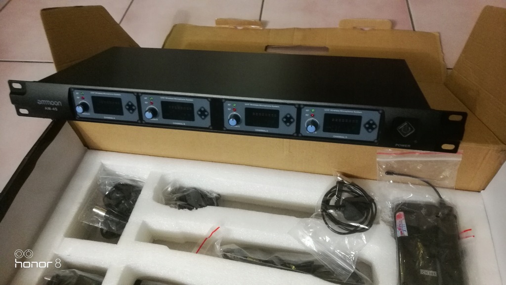 ammoon AM-4D UHF ワイヤレス マイク システム マイク4本 Yahoo!オークション - 【動作品 】 ammoon AM-4D