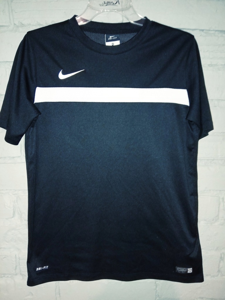 NIKE czarny t-shirt 13-15 Y 158-170cm