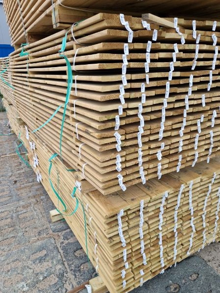 Deska sosnowa strugana 19x140x2400 mm x 168 SZTUK
