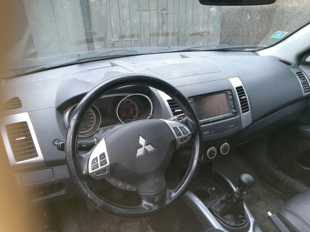 Mitsubishi Outlander 2.2 2009r