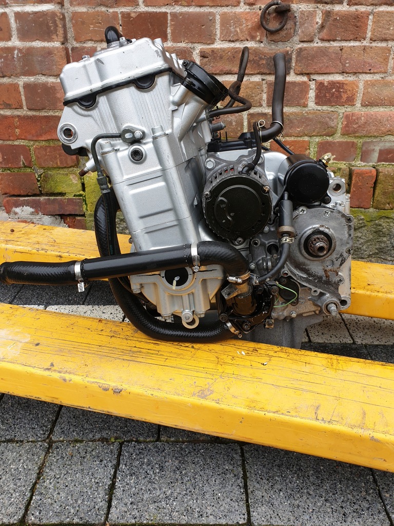 リーメント Kawasaki ZX 7 R ZX7R silnik kompletny 27200km - 13333721496