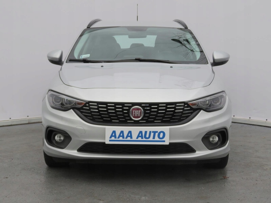 Купить Fiat Tipo 1.6 16V, Салон Польша, 1-й хозяин: отзывы, фото, характеристики в интерне-магазине Aredi.ru