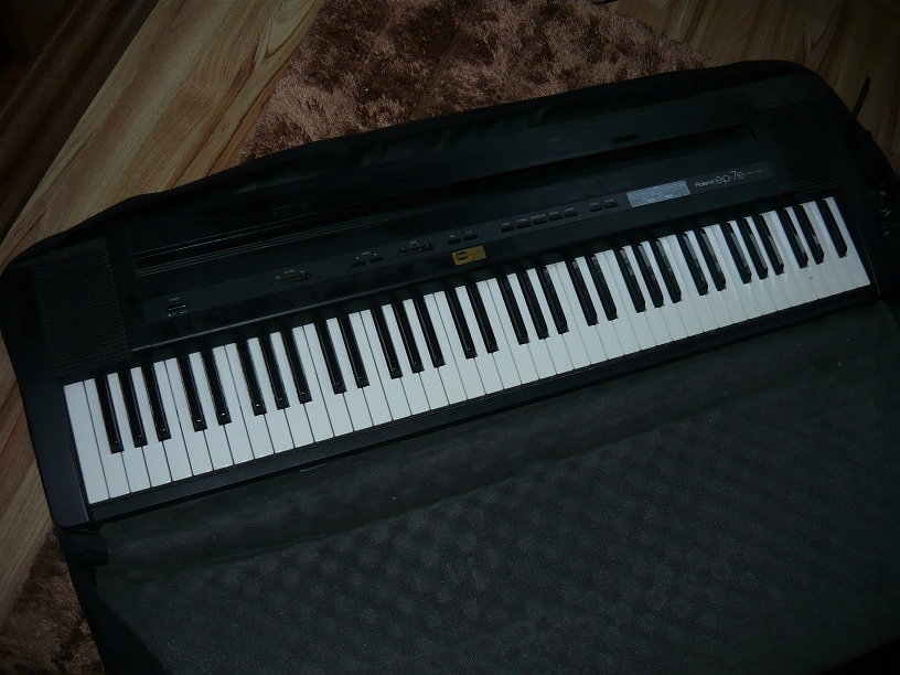 KEYBOARD ROLAND ep.7e DIGITAL PIANO