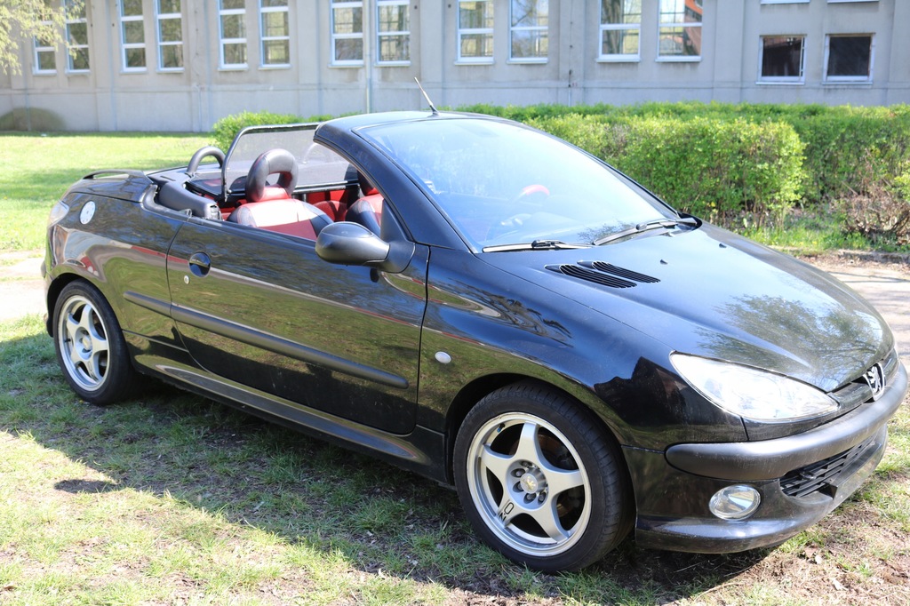 Peugeot 206 1.6 CC kabriolet, skóra, alufelgi OZ