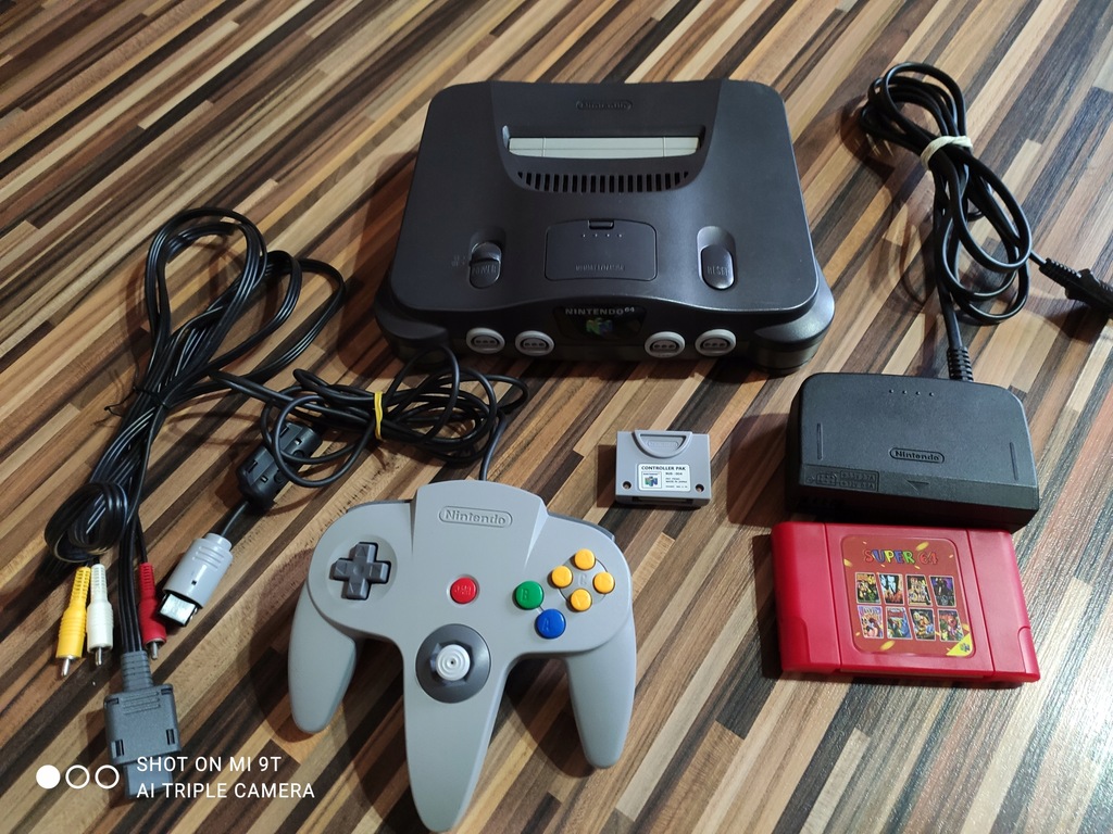 Konsola Nintendo 64 + Kart Super 64