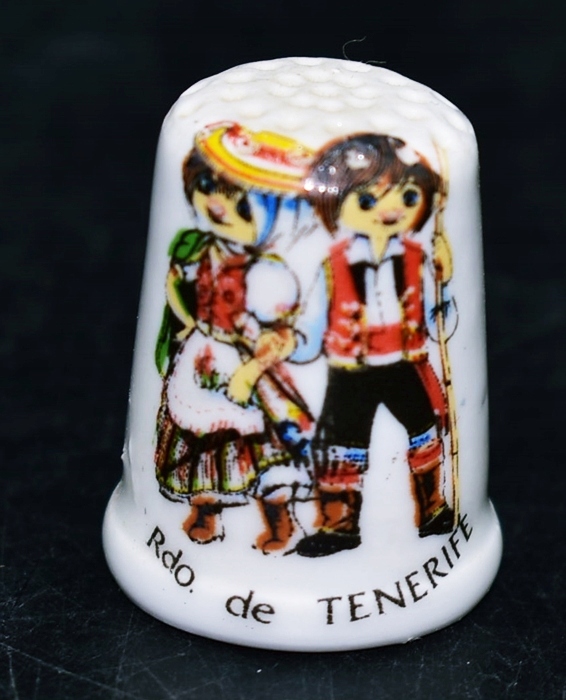 7779-16 RDO DE TENERIFE... a#g NAPARSTEK PORCELANA