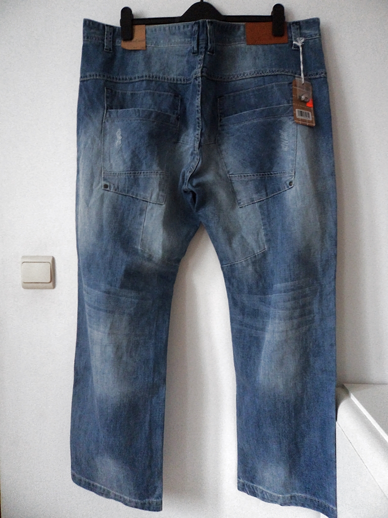 Okazja Denim&Casual świetne jeansy rozm 44/30