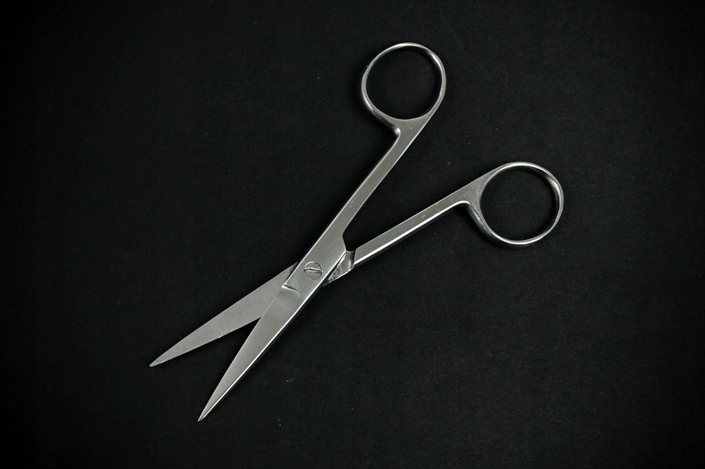 Nożyczki chirurgiczne proste 13 cm ostro-ostre (10