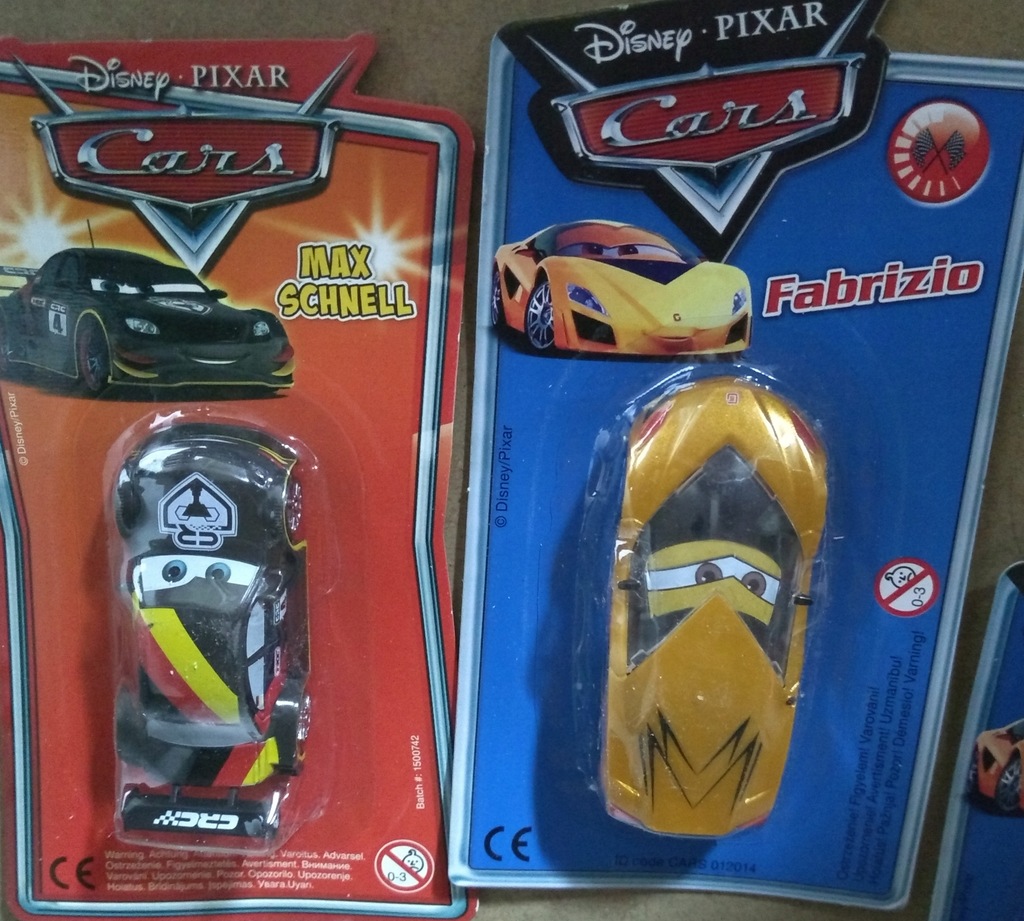 Samochodzik Disney PIXAR CARS 2 szt