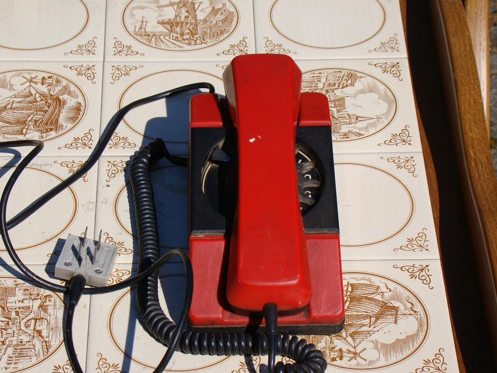 TELEFON STACJONARNY