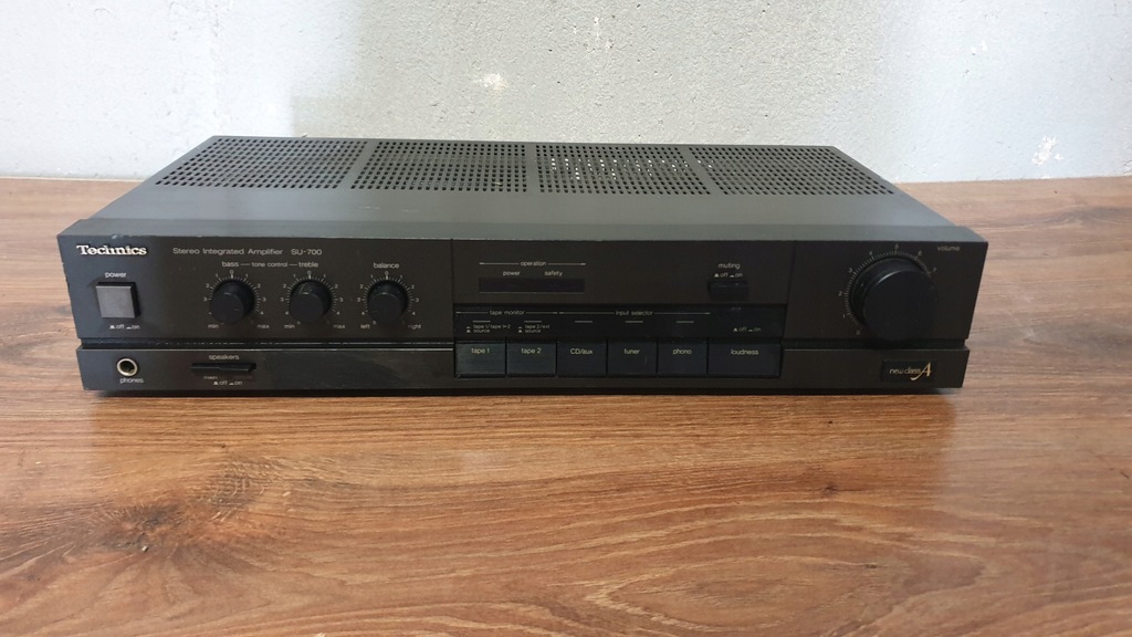 Wzmacniacz Technics SU-700