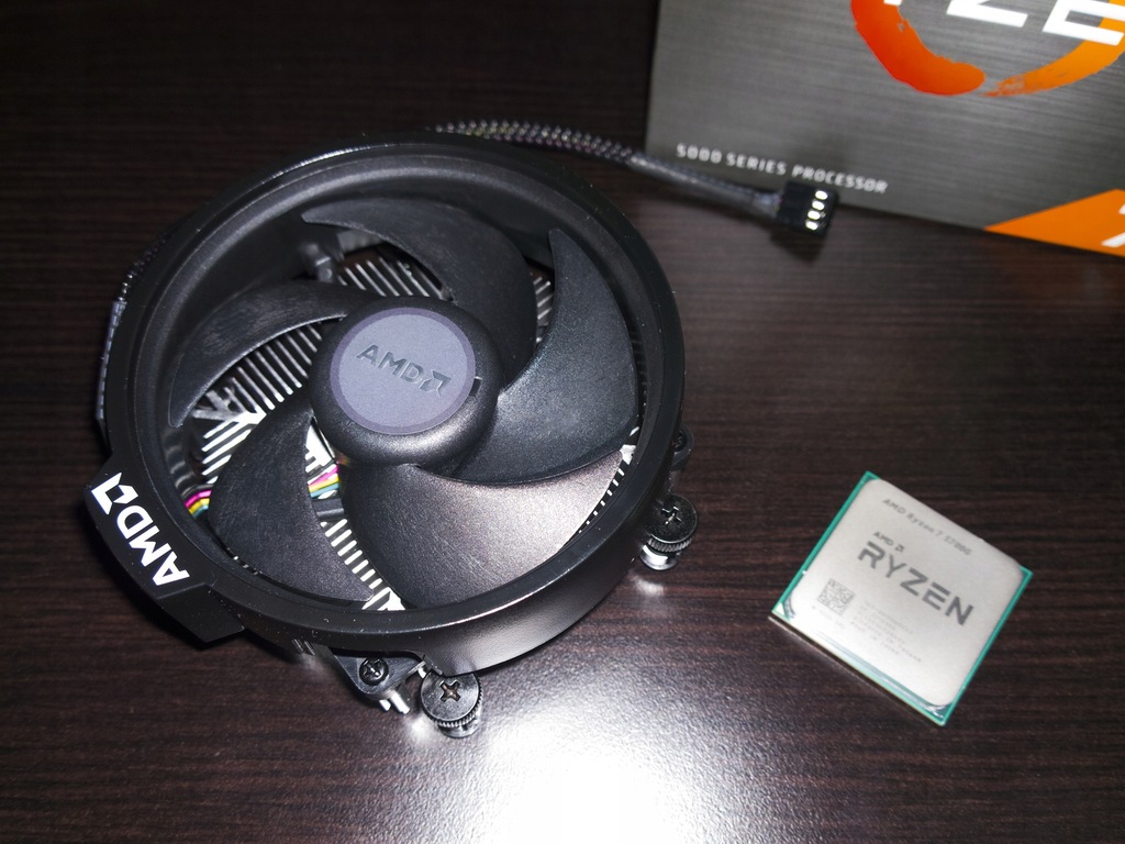 AMD Ryzen 7 5700G 8 x 3,8 GHz BOX chłodzenie + gwarancja