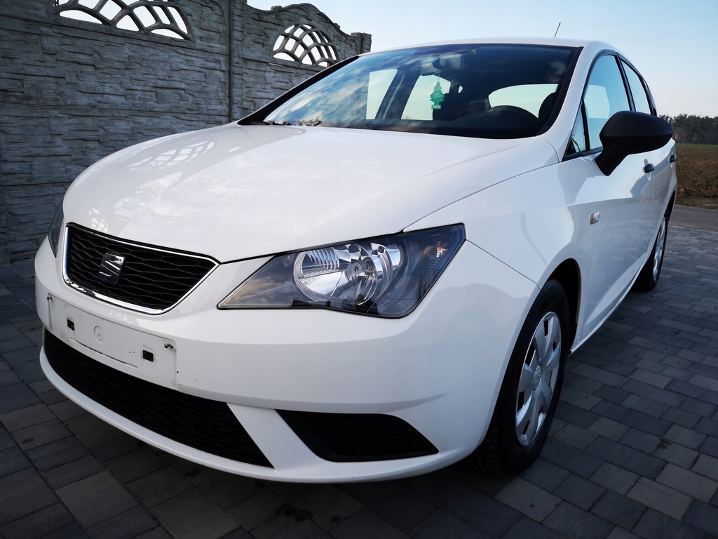 Купить SEAT IBIZA IV * 15R * БЕНЗИН * CLIMA * 84 000 км *: отзывы, фото, характеристики в интерне-магазине Aredi.ru