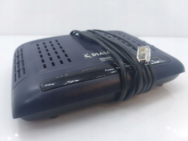 Купить МОДЕМ-РОУТЕР NETIA DIALOG ZTE ZXDSL 832CII: отзывы, фото и ...