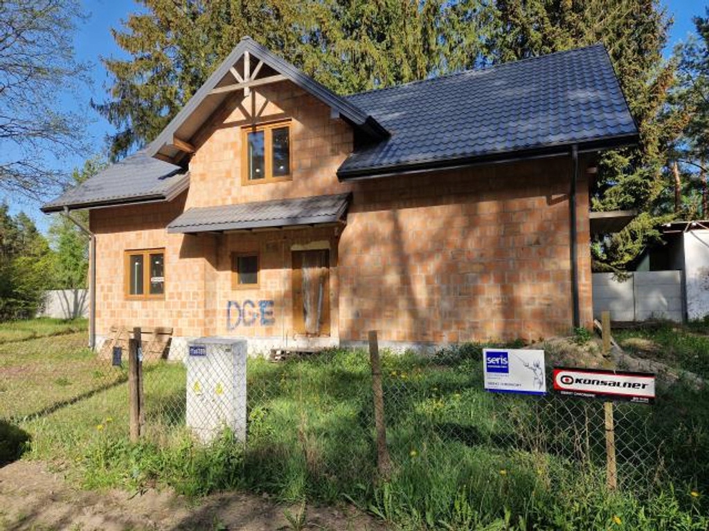 Dom, Ostrówek, Klembów (gm.), 140 m²