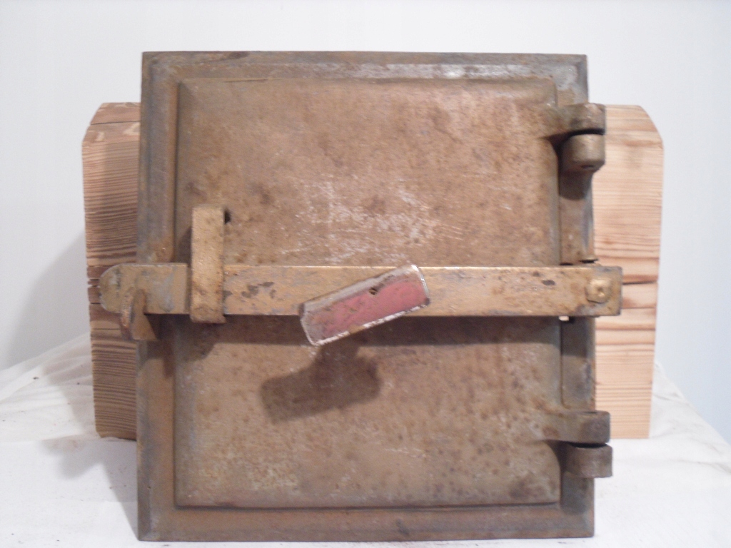 Stare drzwiczki od pieca kaflowego pojedyncze ładn