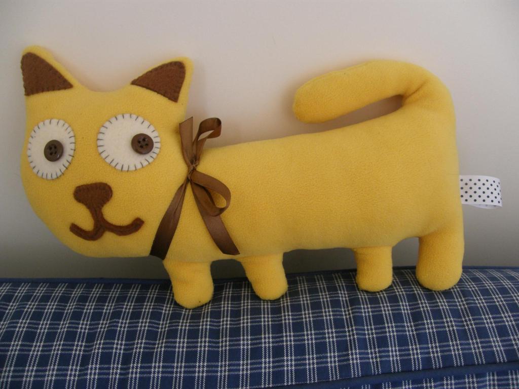 Żółte kocisko na koty z Czarnego Stawu - KOTYlion!