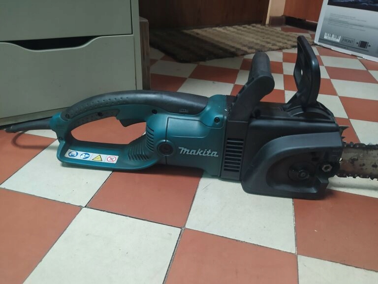 PIŁA ELEKTRYCZNA MAKITA UC4030A NIE WLĄCZA SIĘ - 10126958540 ...