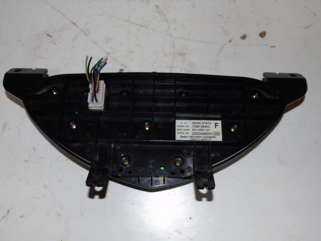 Nissan Primera P12 panel klimatyzacji 28395AV610