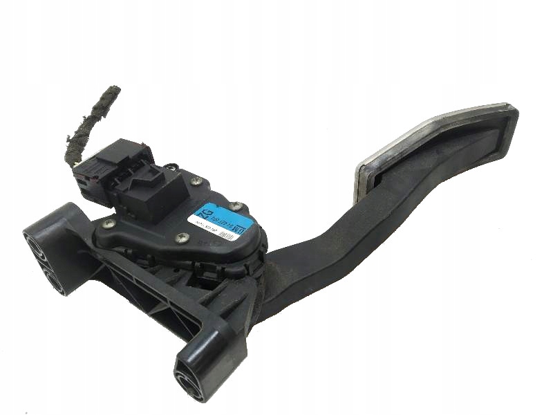 PEDAŁ POTENCJOMETR GAZU 24427004 Opel Astra III H