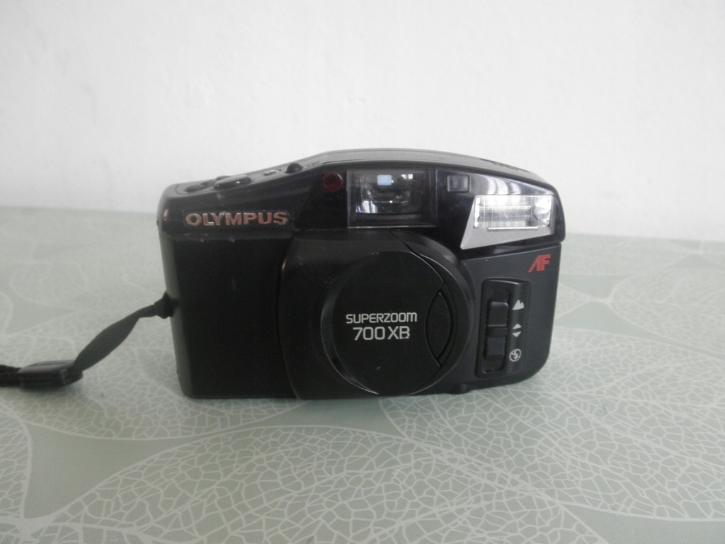 Olympus Super zoom 700XB. 38-70mm AF