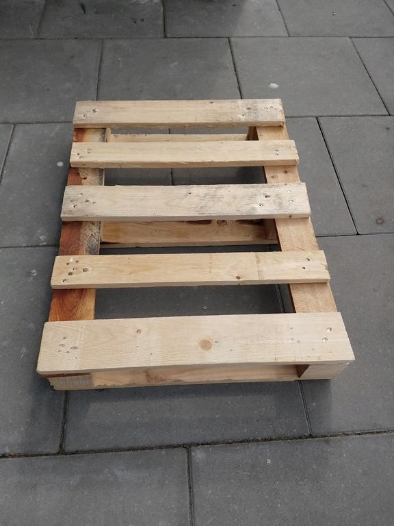 Półpaleta Paleta drewniana polpaleta 60x80 transport drewno