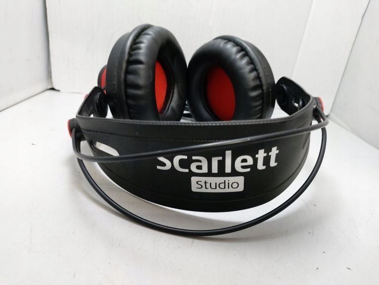 SCARLETT STUDIO SŁUCHAWKI HP60 MKII