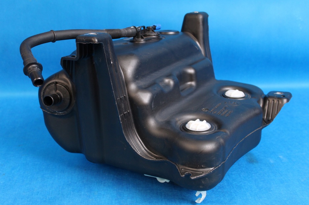 VW PASSAT B8 3C 2.0 TDI ZBIORNIK ADBLUE 18R 10891096899 oficjalne archiwum Allegro
