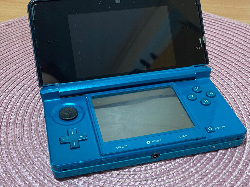 Konsola Nintendo 3DS niebieska