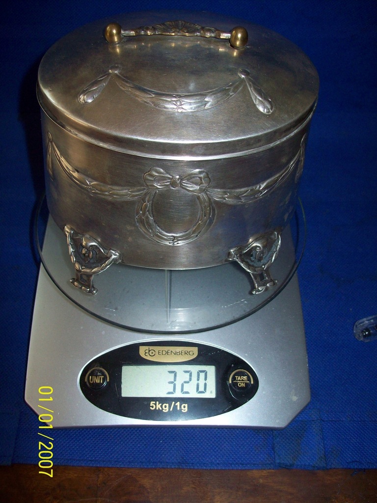 DOBRA CENA-[@ac] --Wiedeń-Srebro-Cukiernica ok-1880r-- 320g