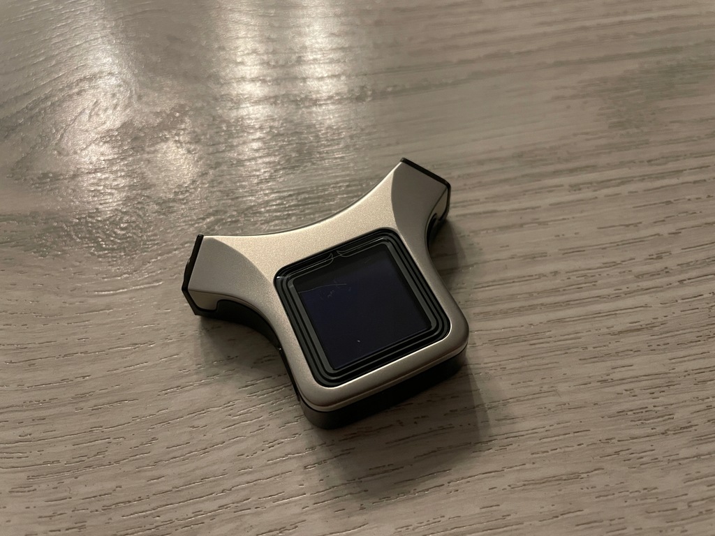Купить Ожерелье Nokia Medallion 1 RX3 Цифровые украшения. отзывы