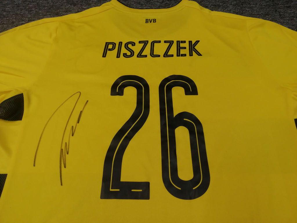 Piszczek (Borussia) - koszulka z autografem (POL)