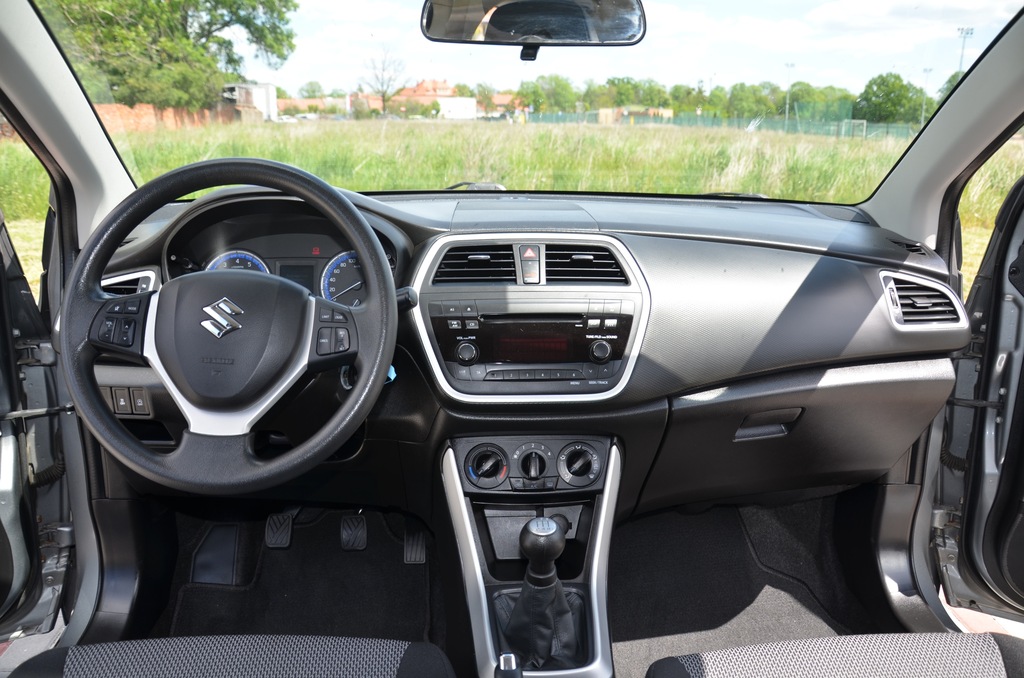 Купить SUZUKI SX4 S-Cross 1.6 Бензин 120 л.с. Безаварийный!: отзывы, фото, характеристики в интерне-магазине Aredi.ru