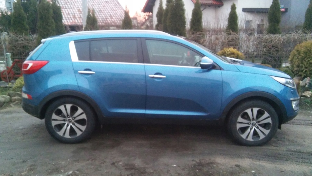 SPRZEDAM SAMOCHÓD KIA SPORTAGE III 2,0 7767523391