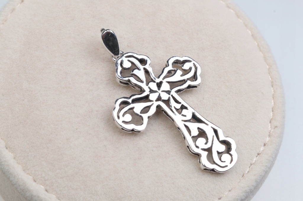 KRZYŻYK ażurowa srebrna zawieszka ODŚWIEŻONA 3,77 g 7.363