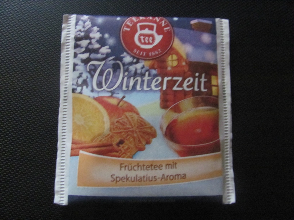 jedna saszetka herbaty zimowa winterzeit teekanne