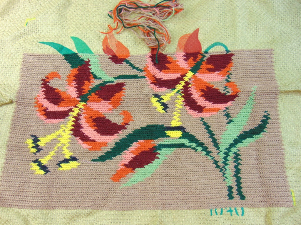 KANWA częściowo wyszyta + wełna / nr6