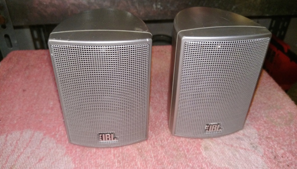 kolumny surround jbl