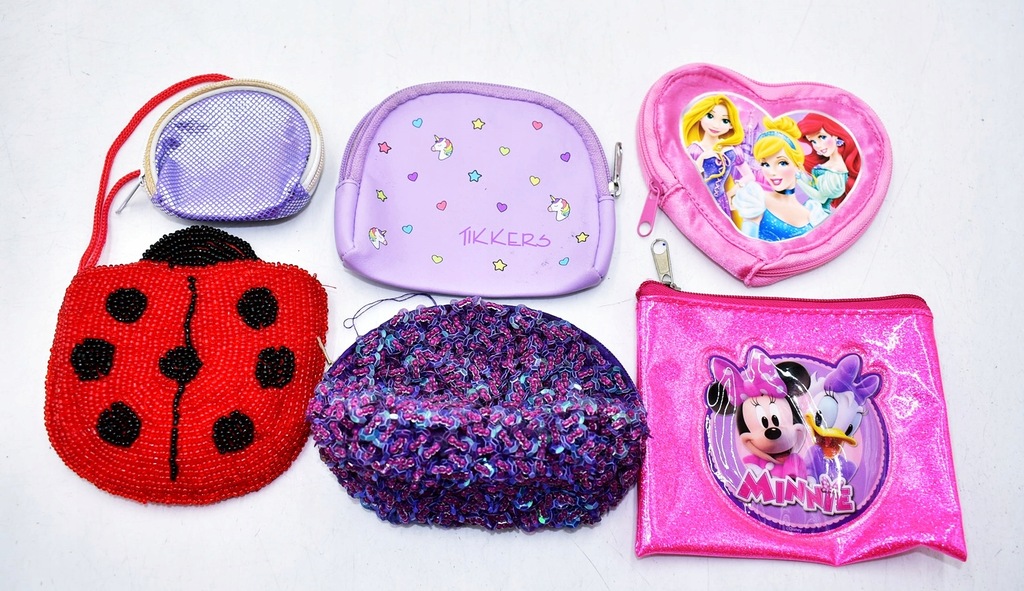 5694-48 ...DISNEY PRINCESS MINNIE.. p#s PORTFELIKI