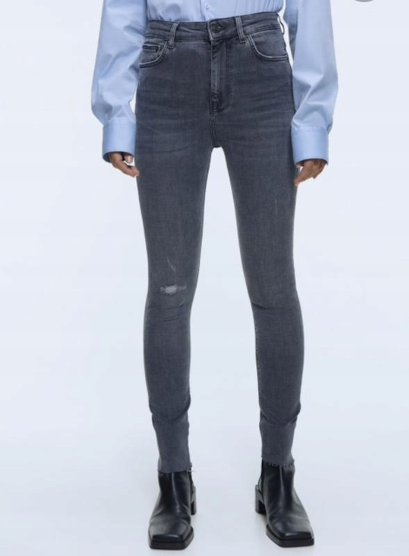 07L083 ZARA__MK4 SPODNIE JEANS RIPPED__XXL