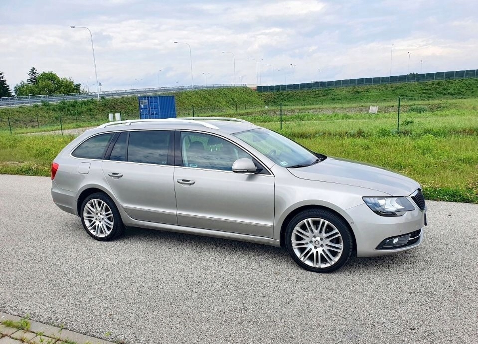 Купить Skoda Superb 2.0 TDI 170 л.с. 2014 W-WA: отзывы, фото, характеристики в интерне-магазине Aredi.ru