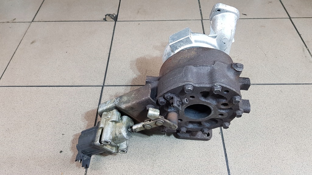 TURBINA MITSUBISHI CANTER FUSO 4.9 L 4938902302