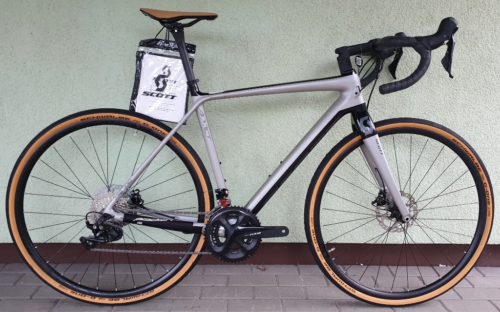 addict gravel 30
