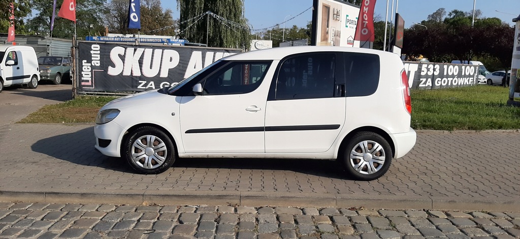 Купить SKODA ROOMSTER (5J) 1.6 TDI 90 л.с.: отзывы, фото, характеристики в интерне-магазине Aredi.ru