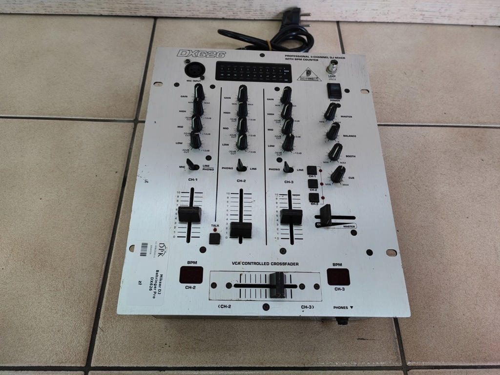 Mikser DJ Behringer Pro DX626
