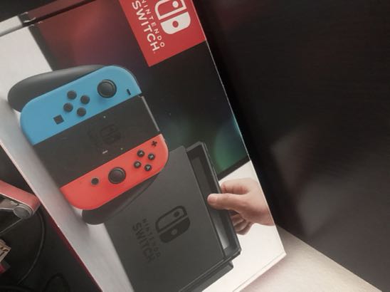 Nintendo Switch + 3 Gry